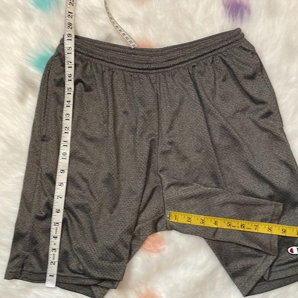 Champion Authentic Mens Gray Shorts Size Medium - Picture 8 of 8